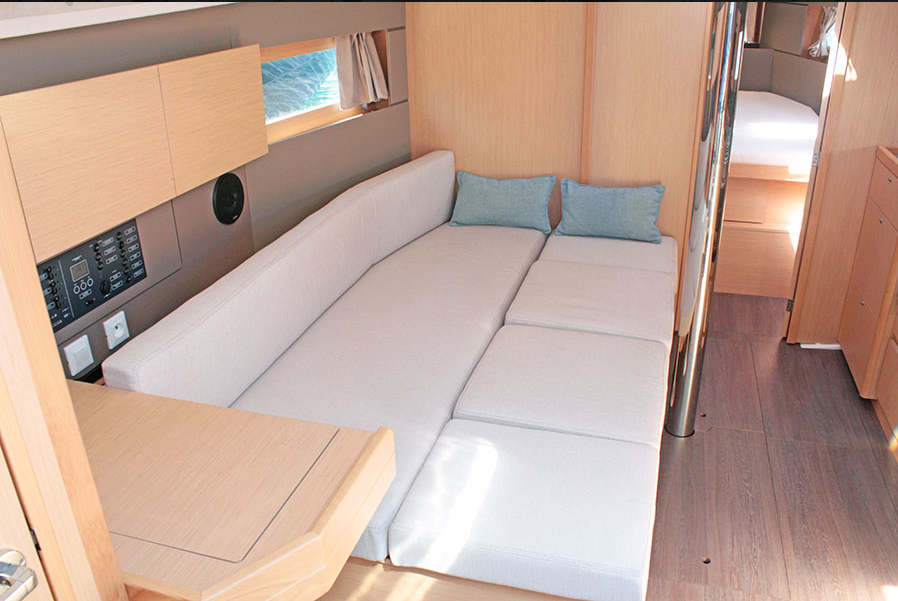 Beneteau Oceanis 38.1 | Freedom