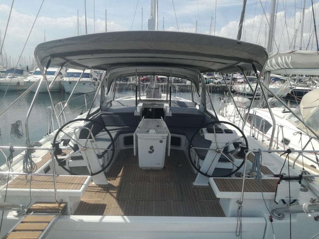 Beneteau Oceanis 51 | Aeolian Muse
