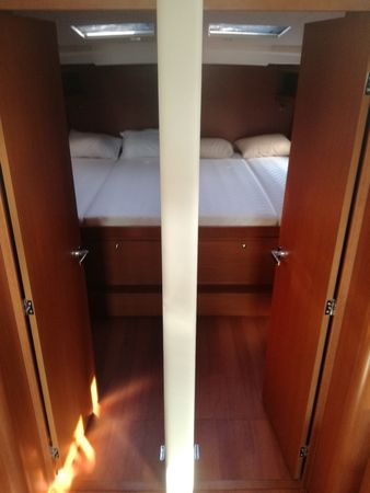 Beneteau Oceanis 51 | Aeolian Muse
