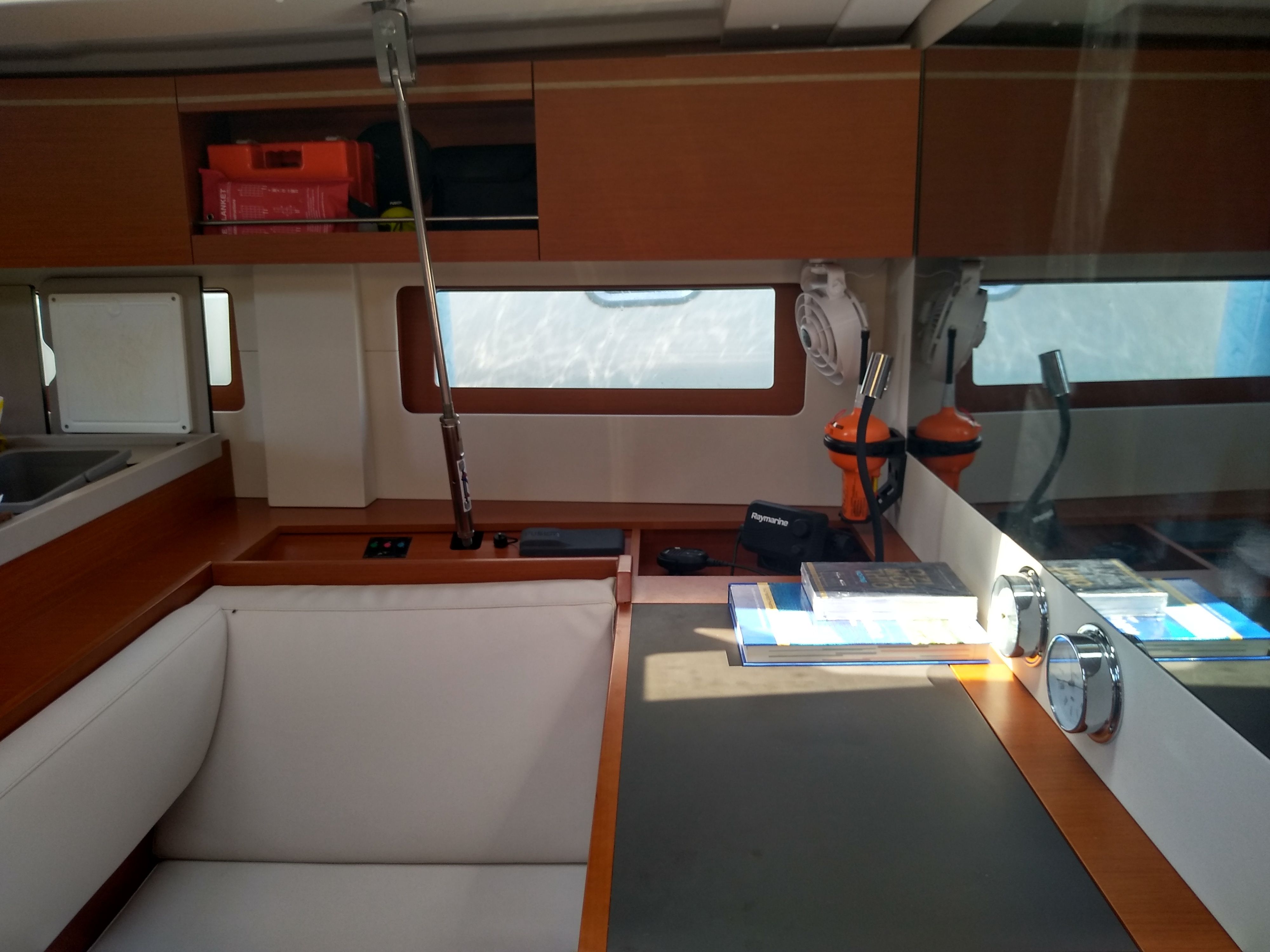 Beneteau Oceanis 51 | Aeolian Muse