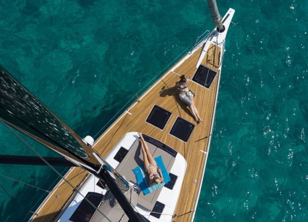 Dufour 520 GL | Captain Redbeard