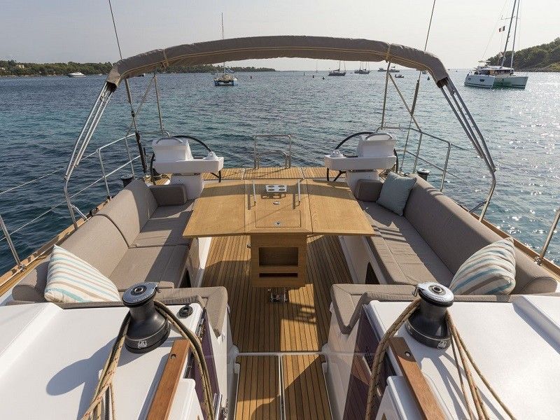 Dufour 520 GL | Captain Redbeard