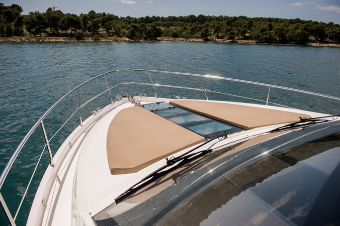 Fairline 42 | Solitaire
