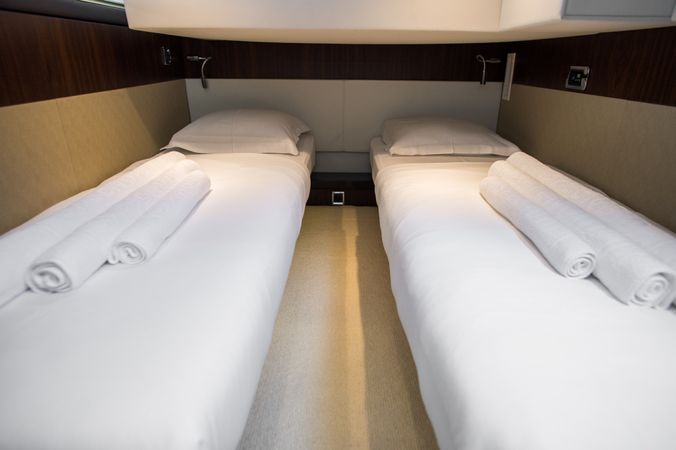 Fairline 42 | Solitaire