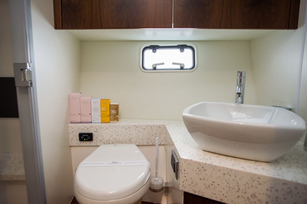 Fairline 42 | Solitaire