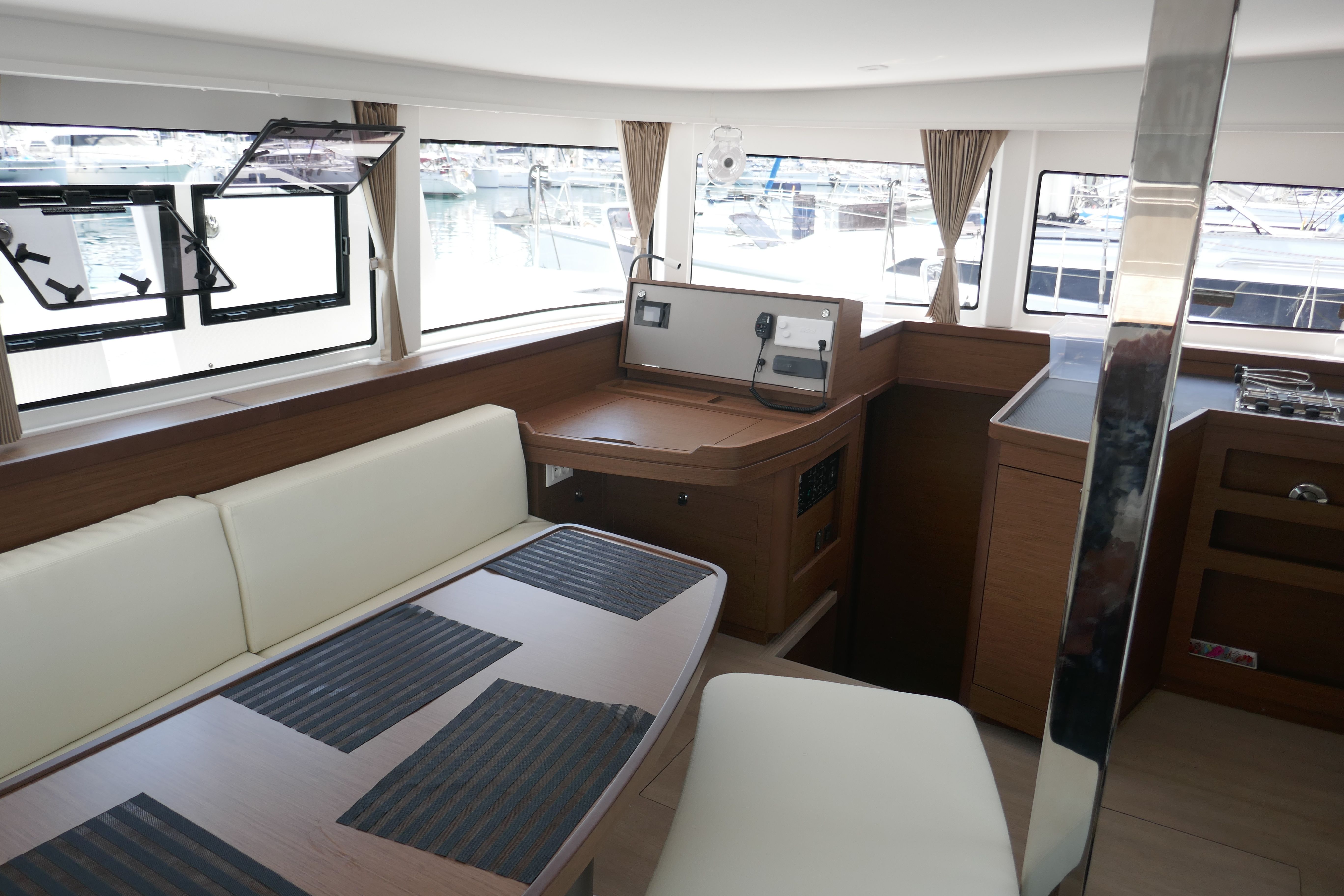 Lagoon 42 | Coral Seas