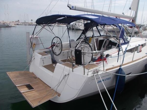 Jeanneau Sun Odyssey 419 | Dark Eyes