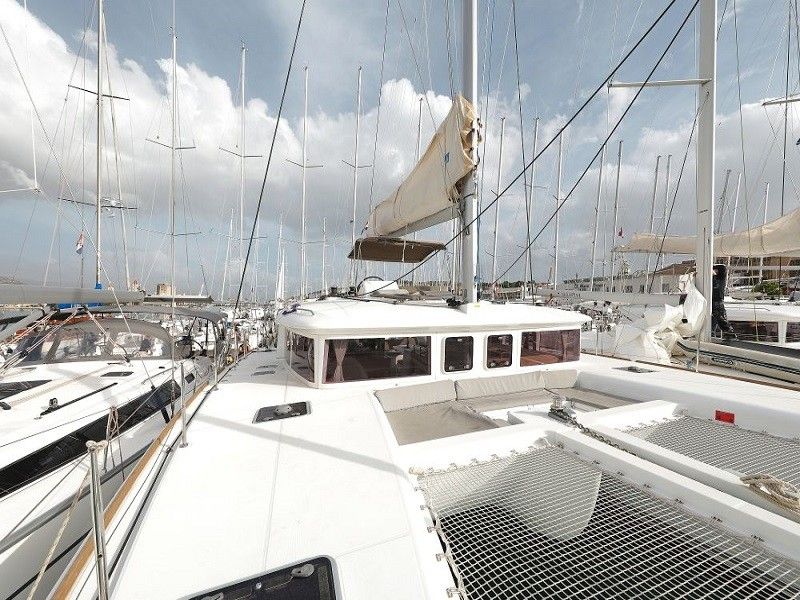 Lagoon 450 F | Lydia