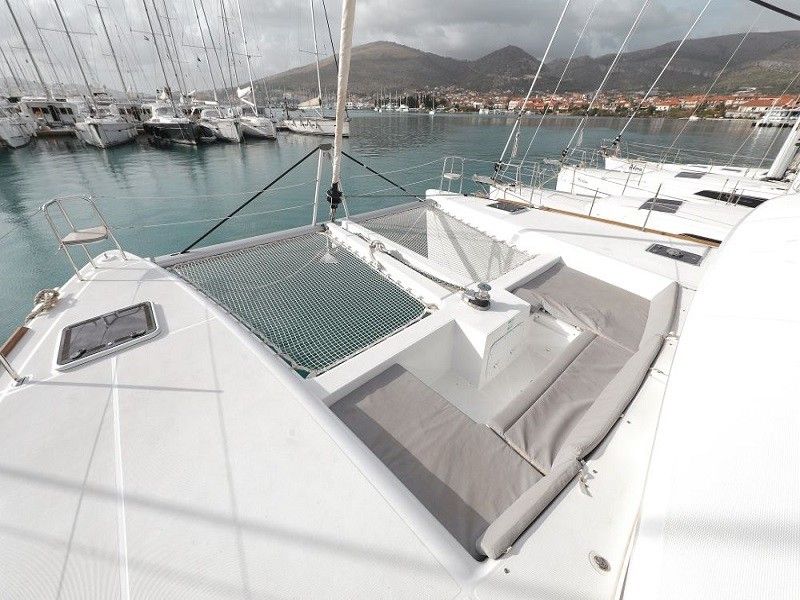 Lagoon 450 F | Lydia