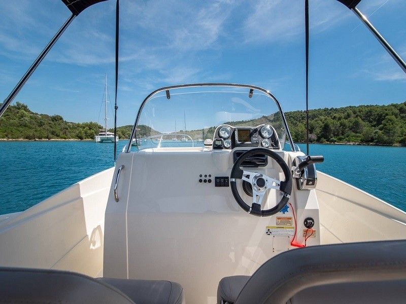 Quicksilver 605 | Activ Open