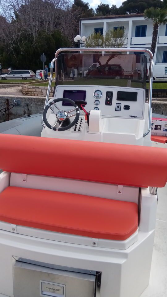 Marlin 790 Pro | Gray Orange