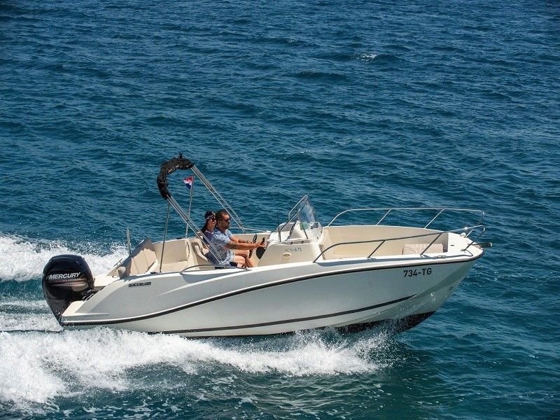 Quicksilver 675 | Activ Open