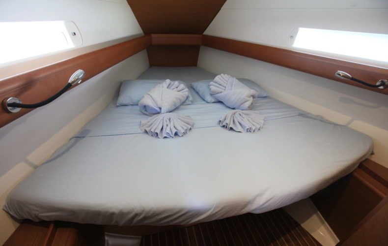Jeanneau Sun Odyssey 419 | Indian Chief