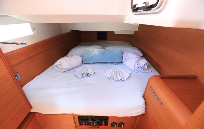 Jeanneau Sun Odyssey 419 | Indian Chief