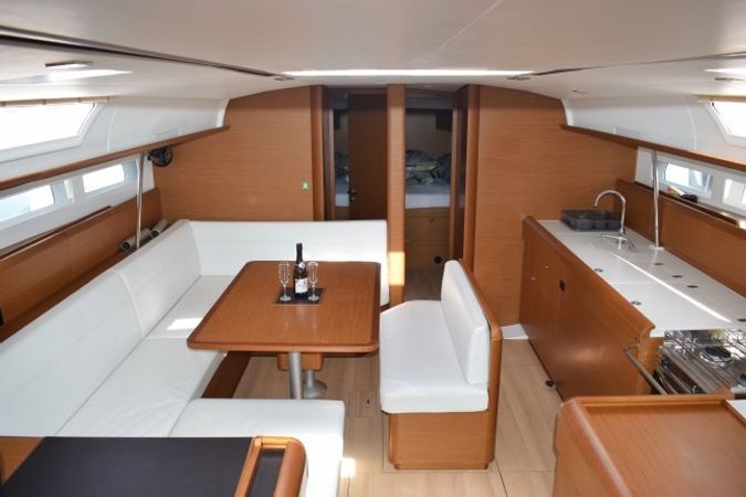 Jeanneau Sun Odyssey 519 | 4fun