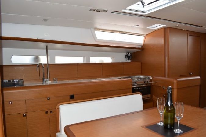 Jeanneau Sun Odyssey 519 | 4fun