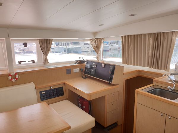 Lagoon 400 S2 | Helios