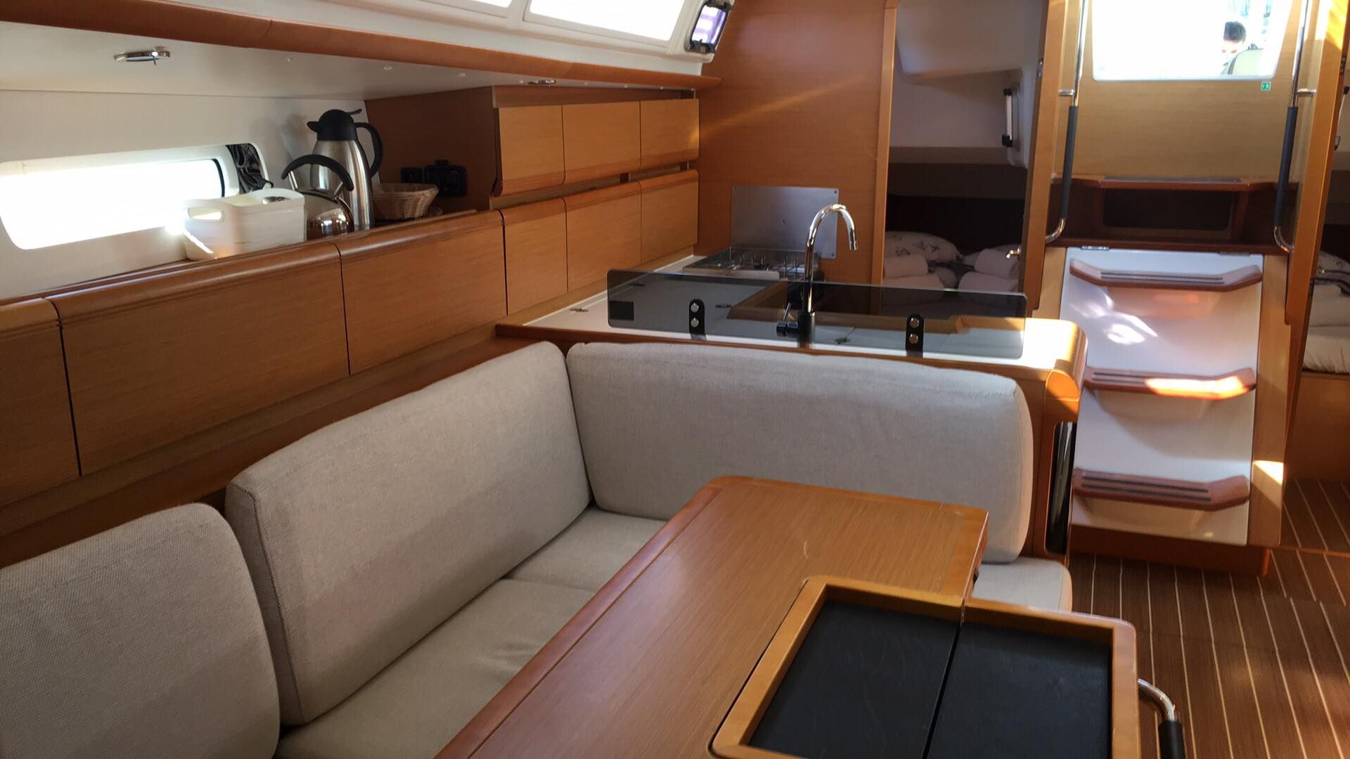 Jeanneau Sun Odyssey 439 | Kontiki