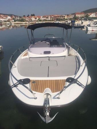 Jeanneau Cap Camarat 7.5 | Baco 4