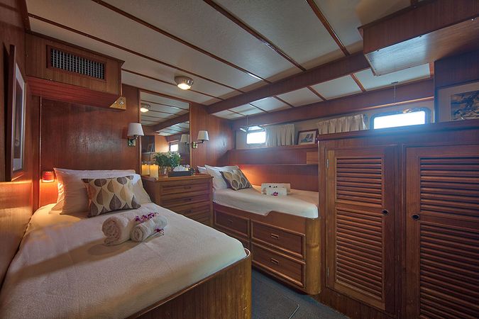 Cheoy Lee 66 | L'Orientale