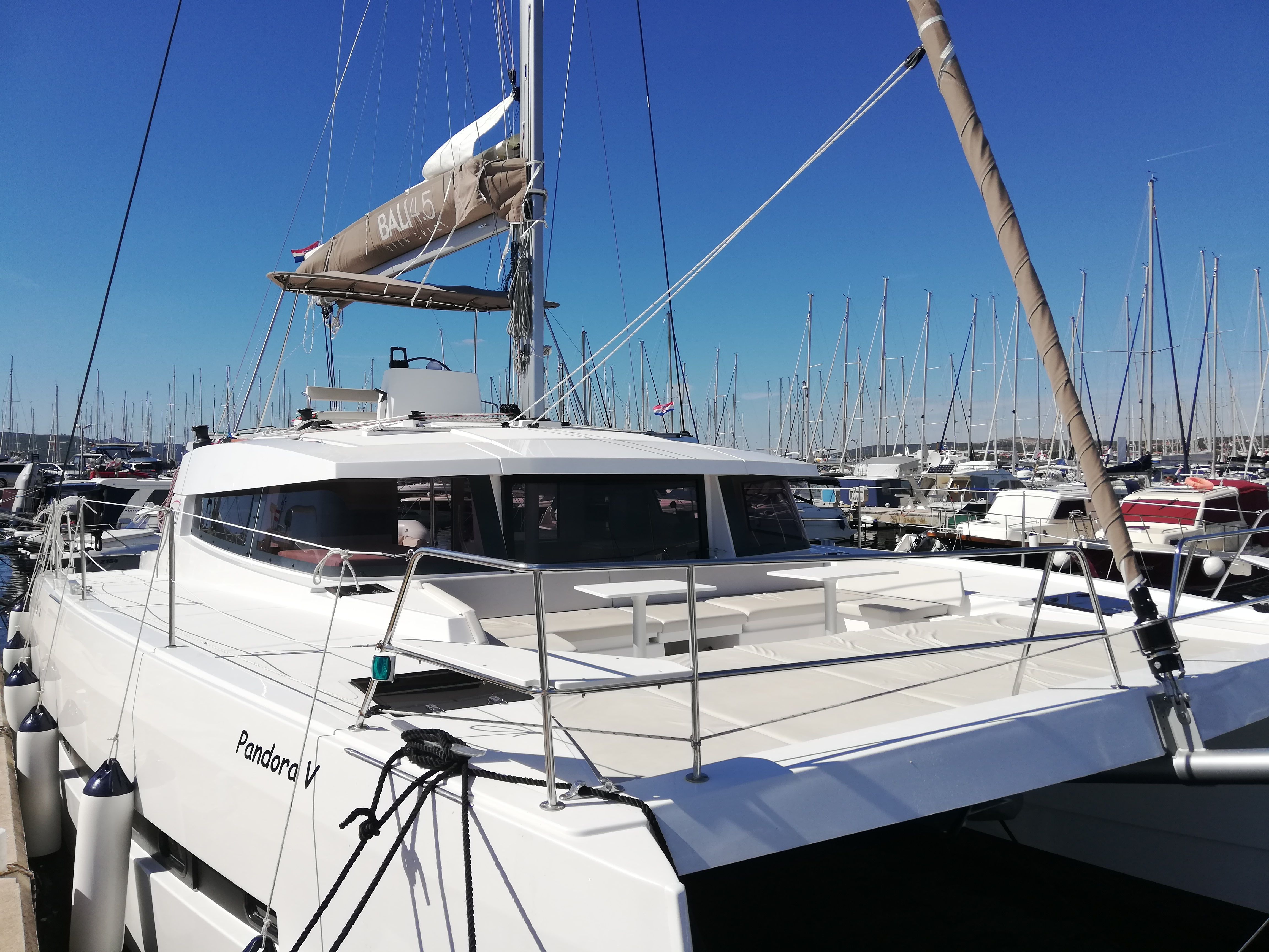 Bali 4.5 | Pandora 5