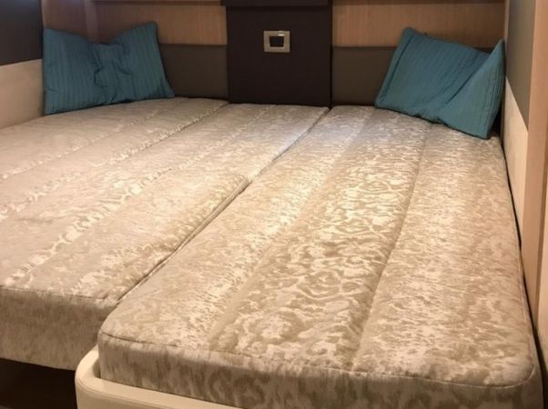 Cranchi M44 | Medusa