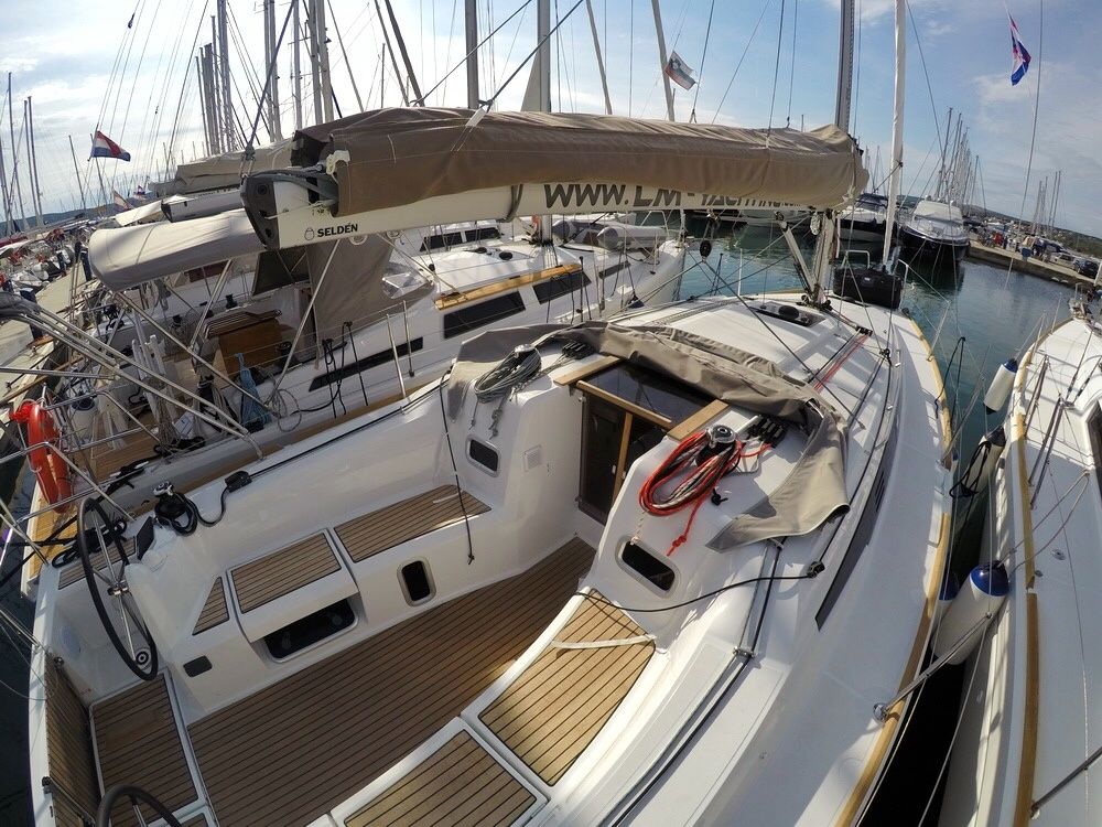 Jeanneau Sun Odyssey 349 | Nana
