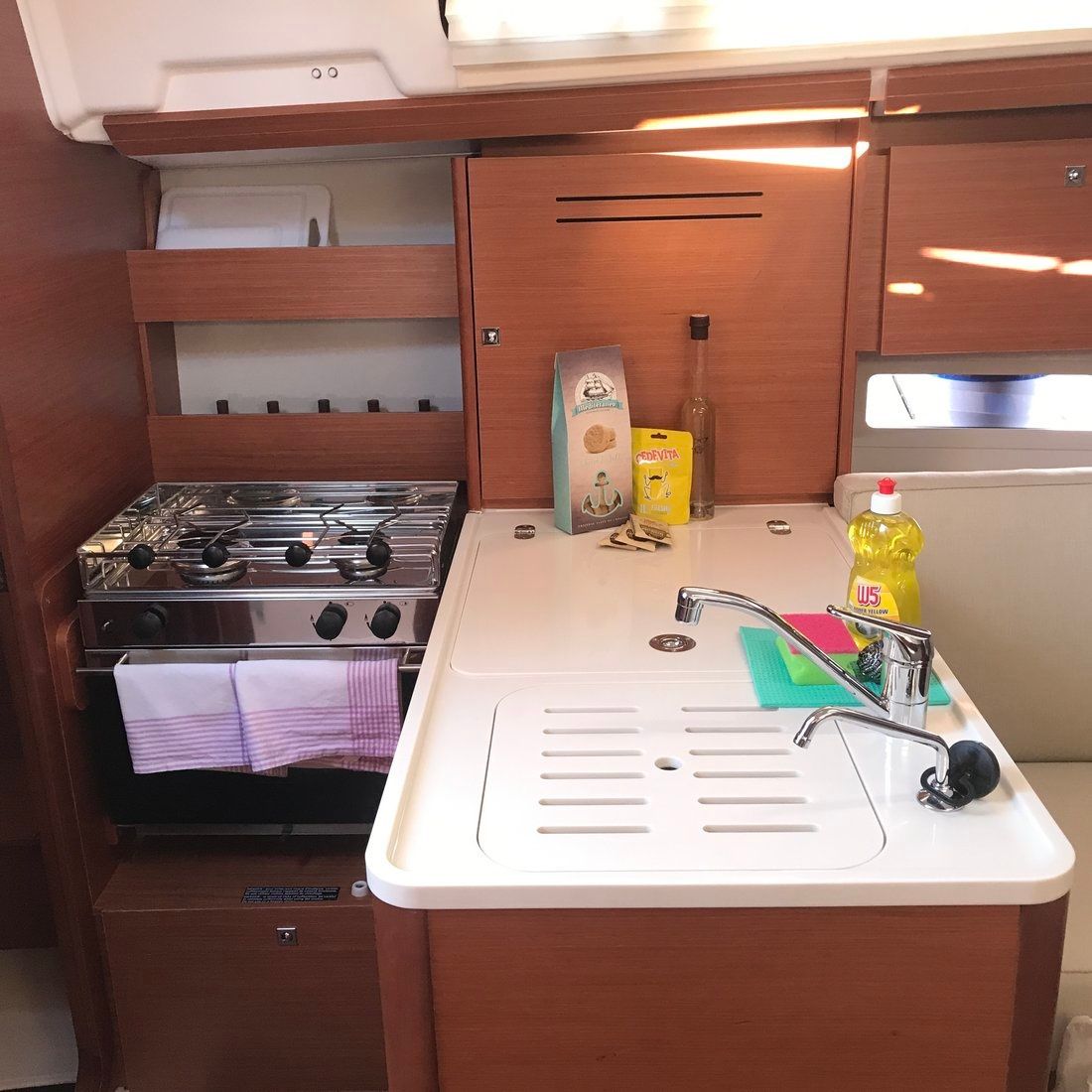 Jeanneau Sun Odyssey 349 | Nana