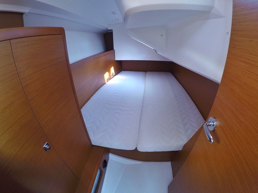 Jeanneau Sun Odyssey 349 | Nana