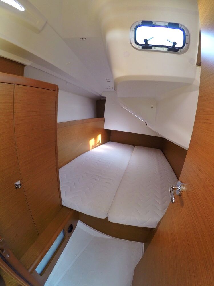 Jeanneau Sun Odyssey 349 | Nana