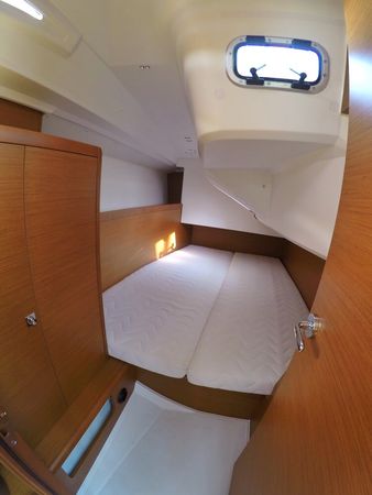 Jeanneau Sun Odyssey 349 | Nana