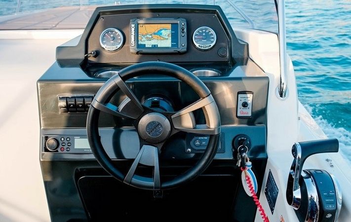 Quicksilver 675 Sundeck | Quicksilver 675 Sundeck