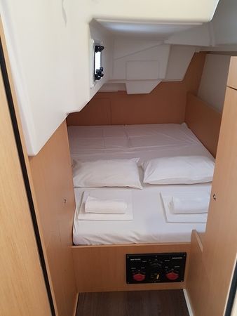 Beneteau Oceanis 35.1 | Kolibri