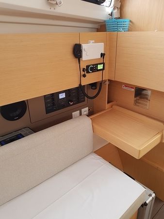 Beneteau Oceanis 35.1 | Kolibri