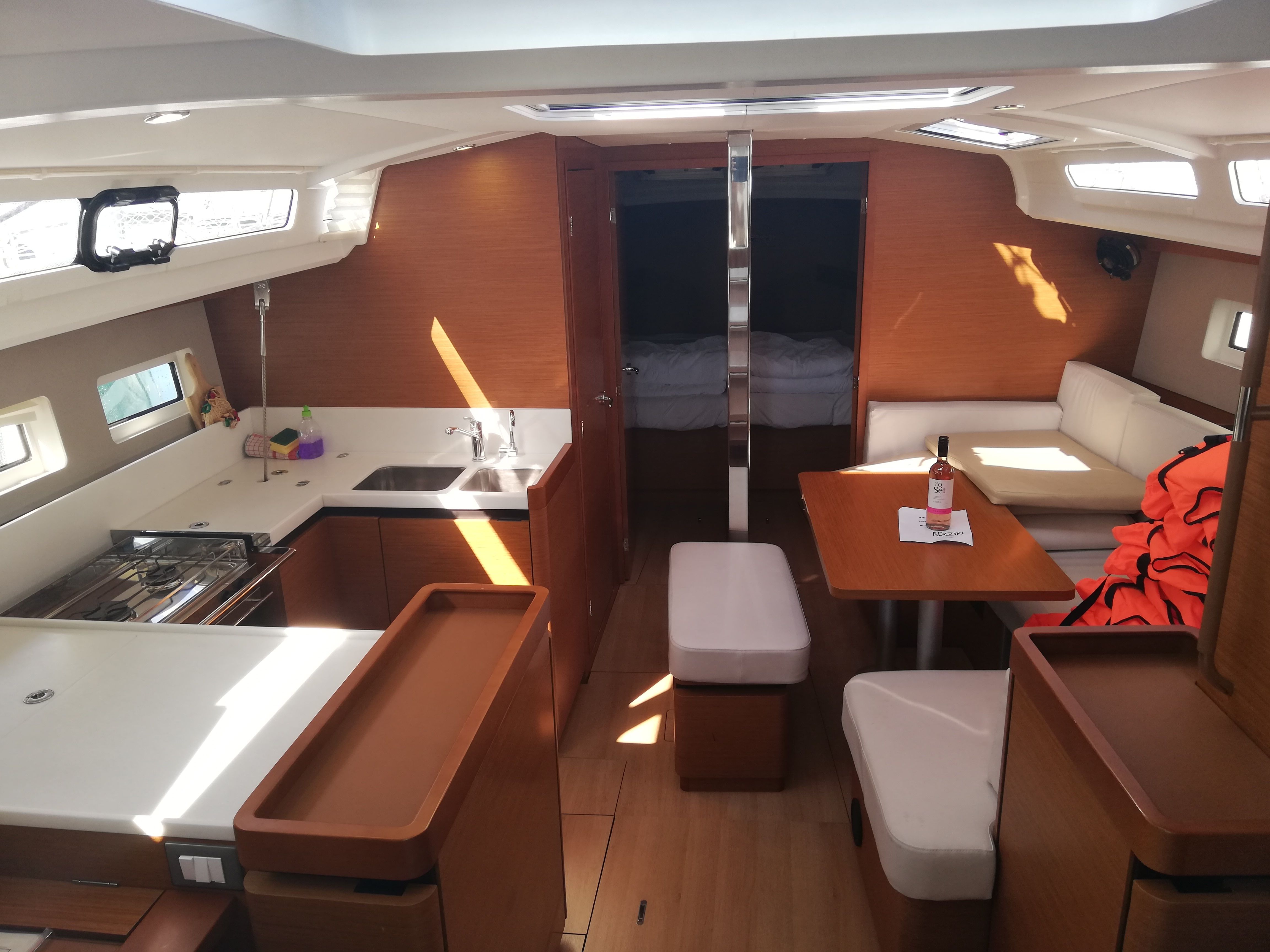 Jeanneau Sun Odyssey 440 | Petra
