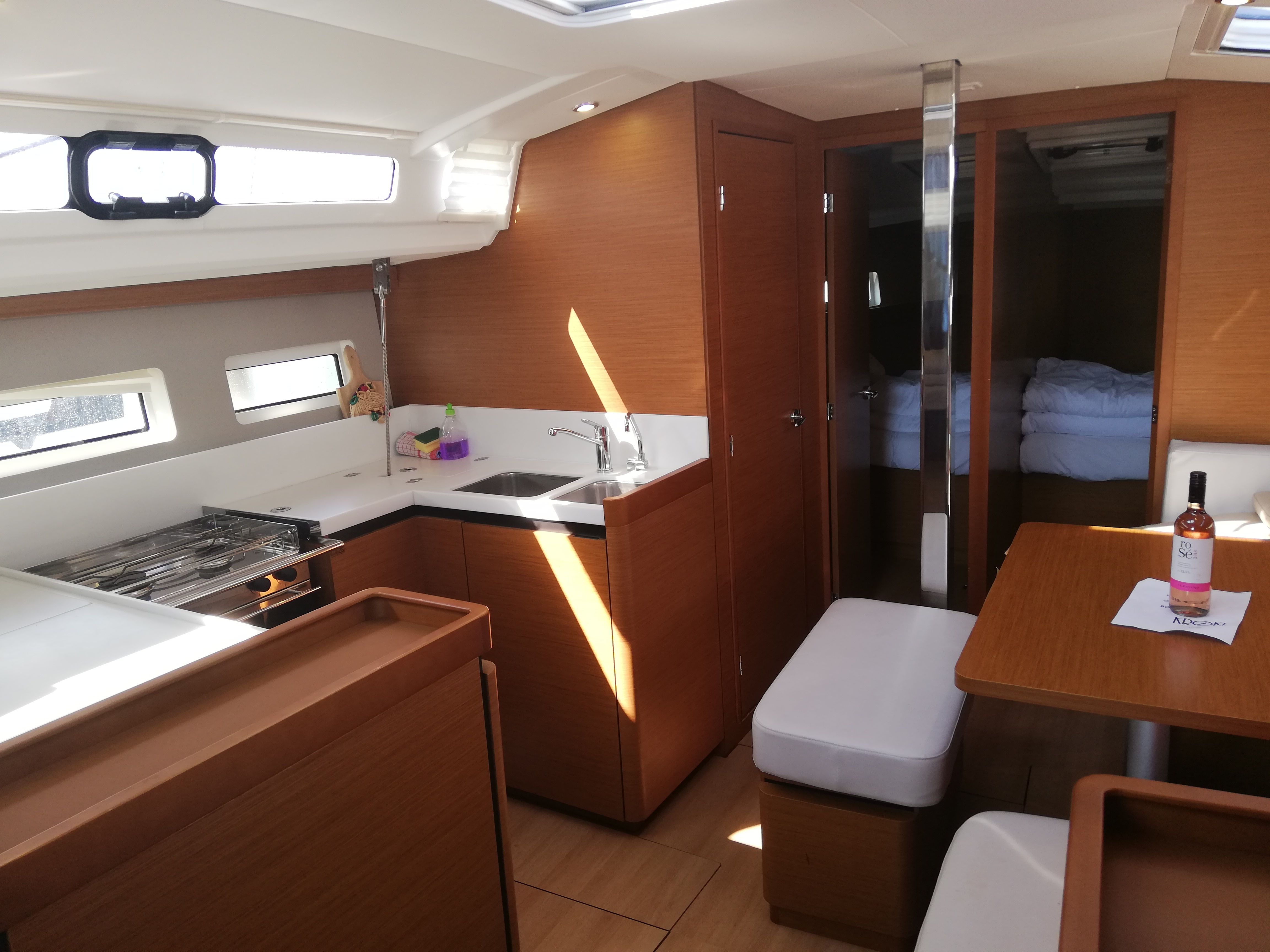 Jeanneau Sun Odyssey 440 | Petra