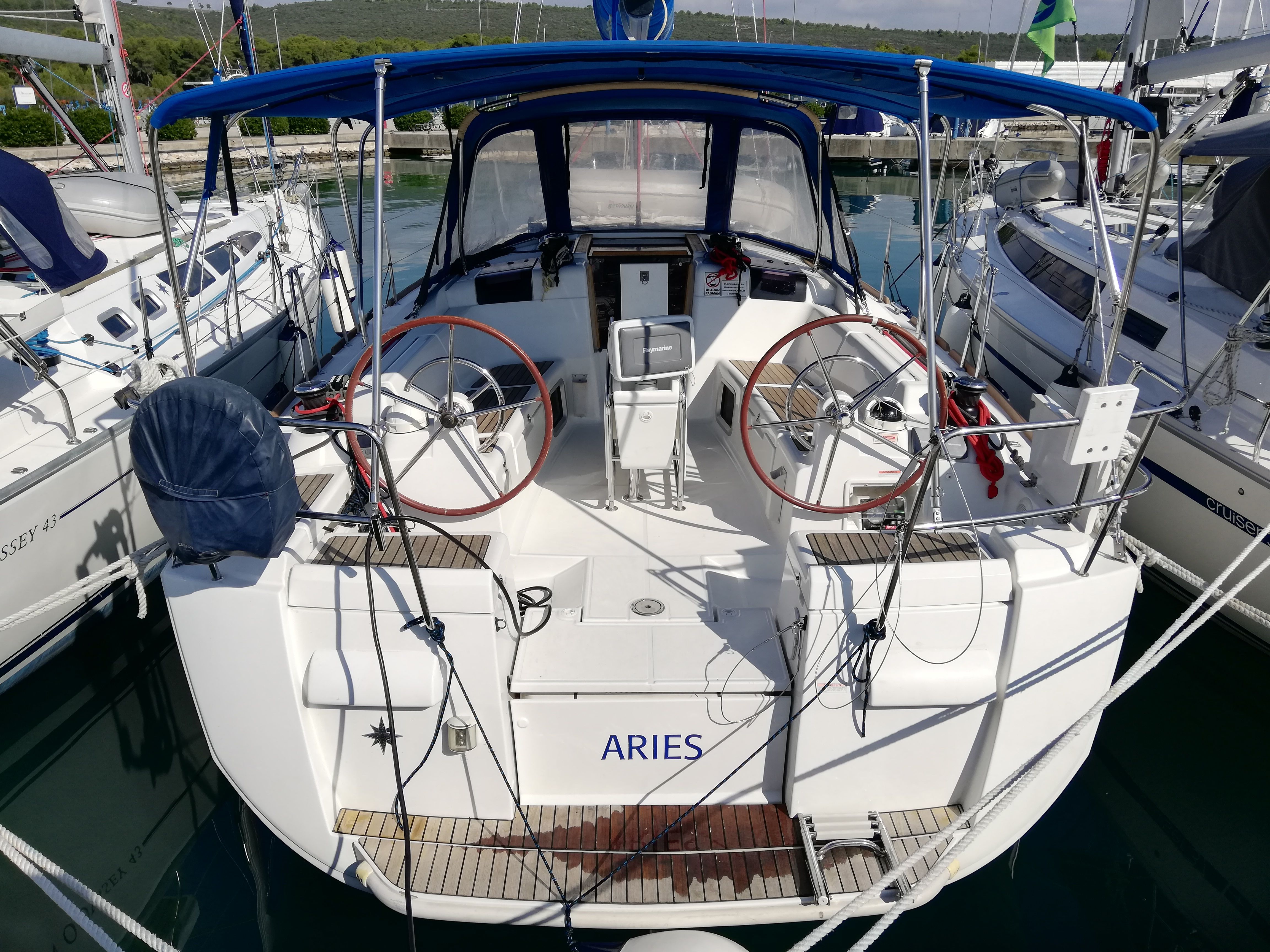 Jeanneau 409 | Aries