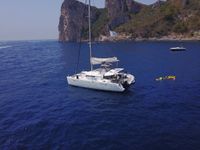 Lagoon 450 F (2015)