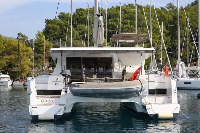 Fountaine Pajot Lucia 40 | Sunrise