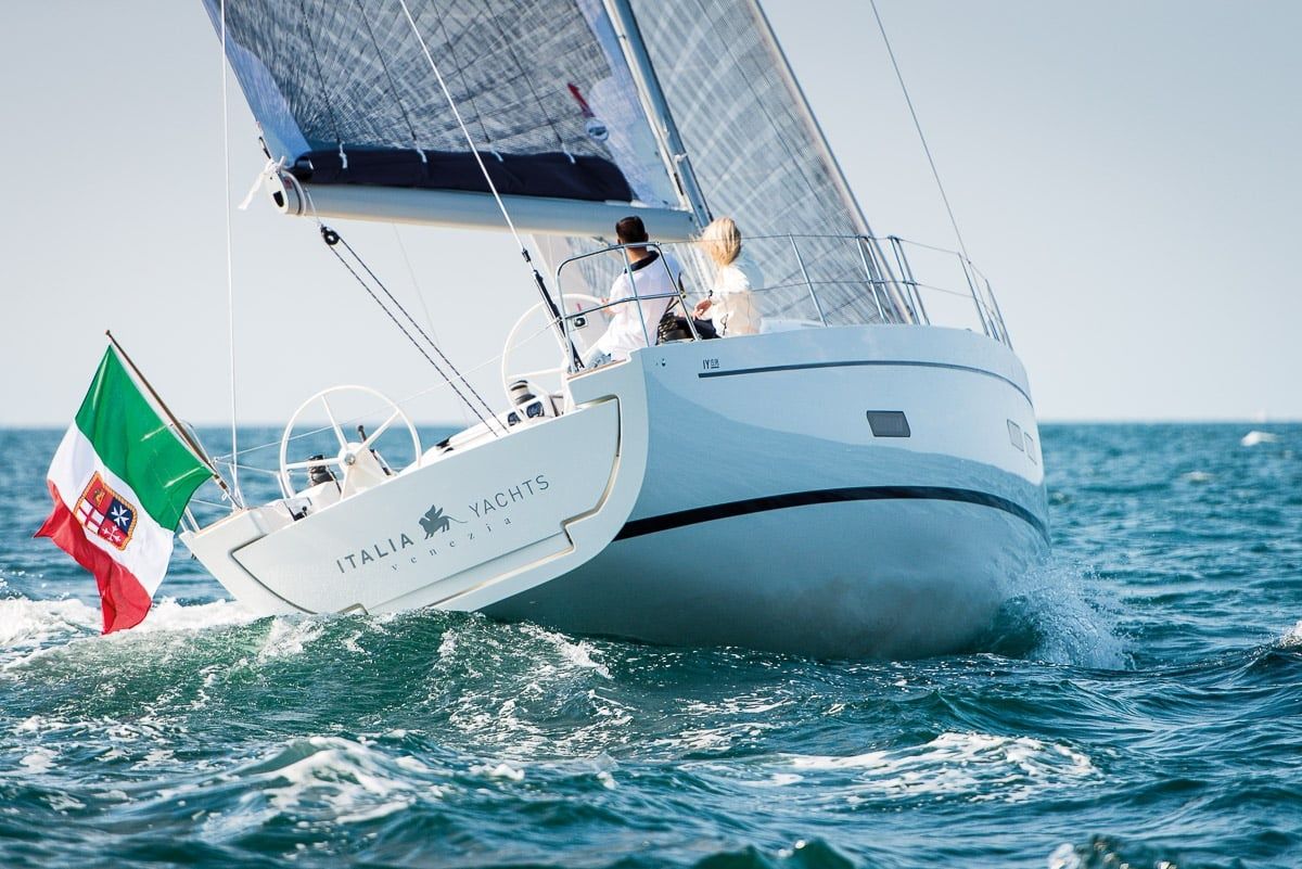 Italia Yachts 13.98 | Mira