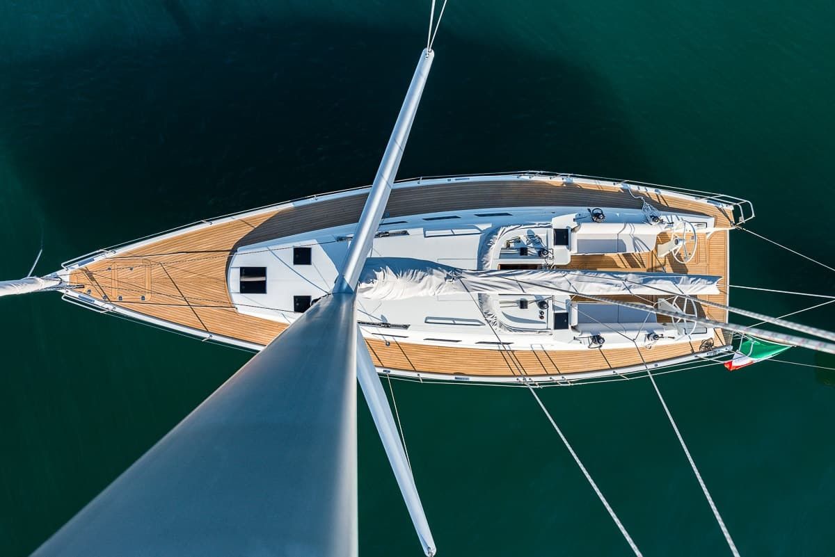 Italia Yachts 13.98 | Mira