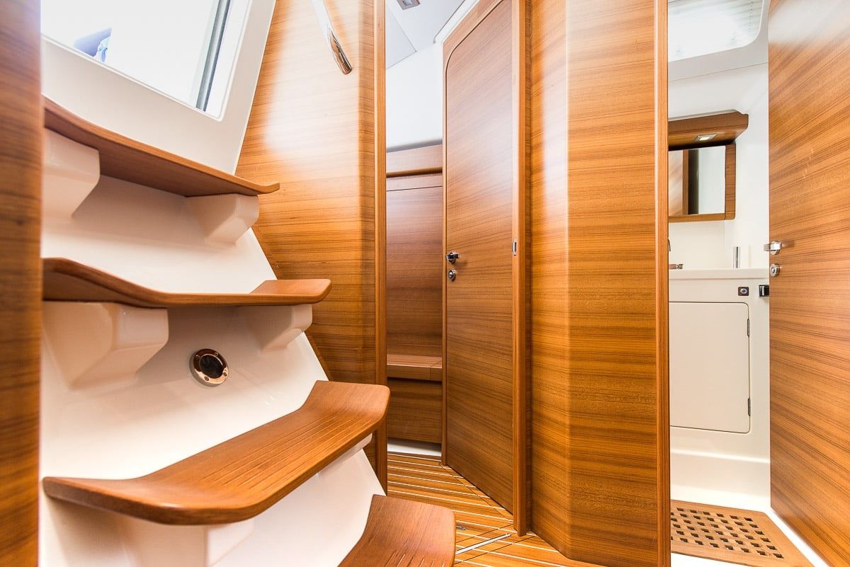 Italia Yachts 13.98 | Mira