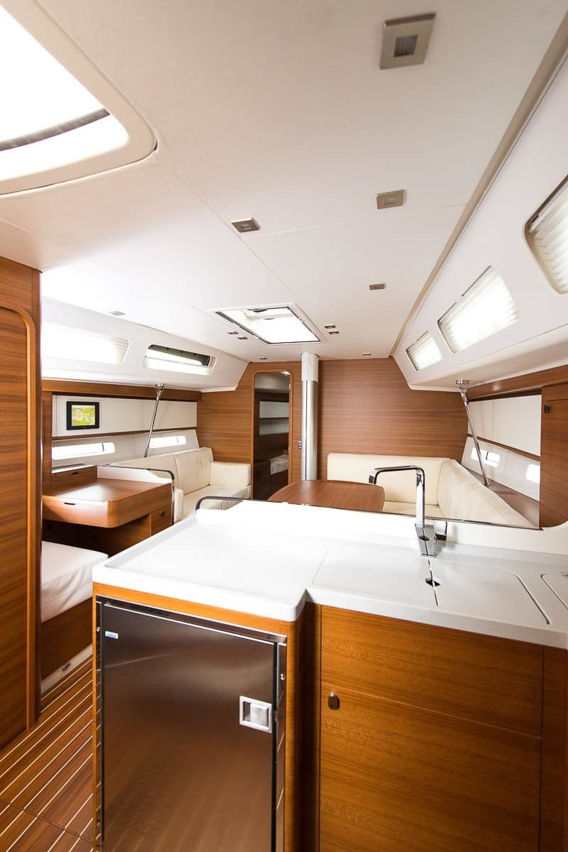 Italia Yachts 13.98 | Mira