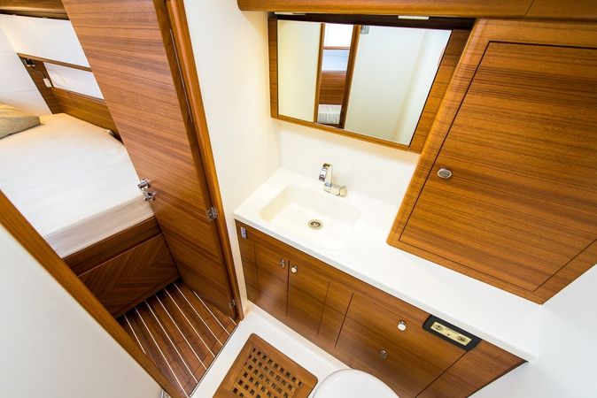 Italia Yachts 13.98 | Mira