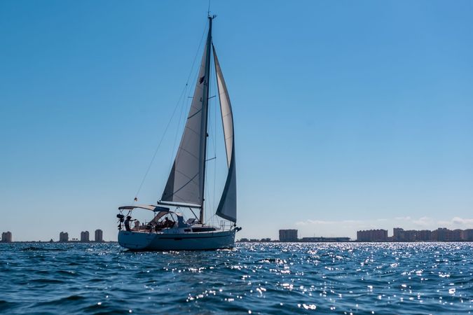 Bavaria Cruiser 34 | Be Happy