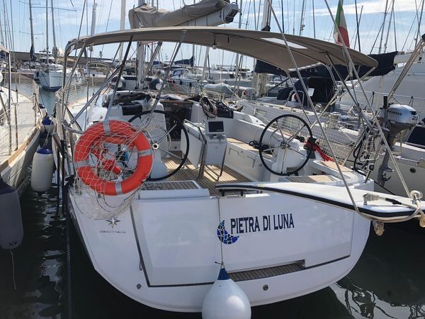 Jeanneau Sun Odyssey 449 | Pietra di Luna