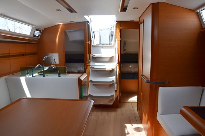 Jeanneau Sun Odyssey 449 | Pietra di Luna