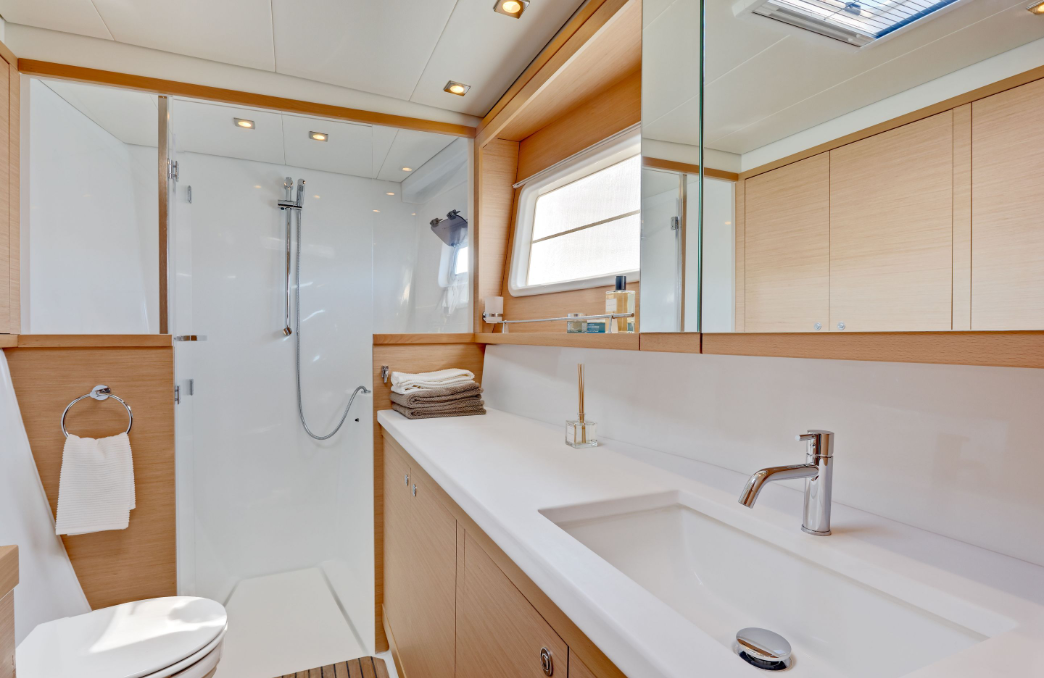 Lagoon 450 F | Natasha