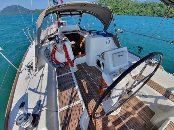 Jeanneau Sun Odyssey 33 | Aqua