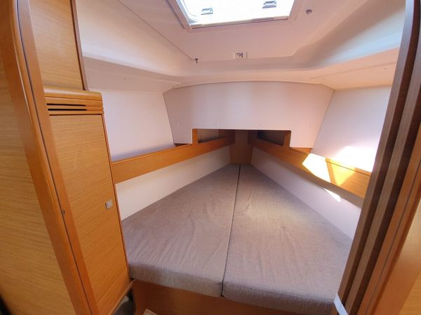 Jeanneau Sun Odyssey 33 | Aqua